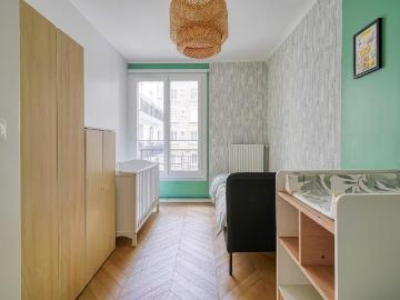A superb, spacious 84 m² apartment in the heart of the 17th arrondissement Ternes, Paris Amsterdam Apartments for Rent