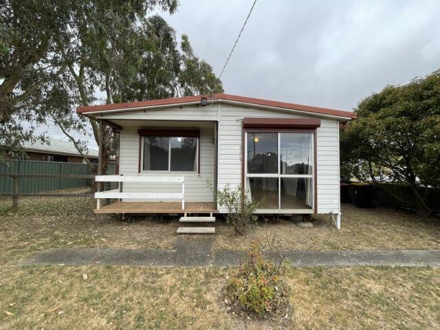 A Sweet Starter Home on a Generous Corner Block