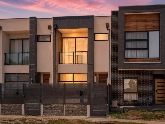 A Safe & Secure Contemporary Townhouse