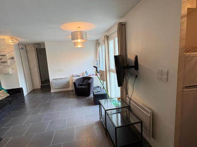 A SAISIR: 2 logements dans petite copropriété à Luzenac proche Andorre / Ax les thermes 93 000 € HAI