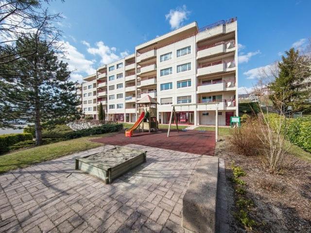 A saisir ! Magnifique appartement avec vue sur le lac !