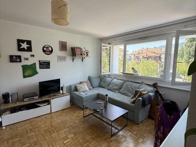 A saisir ! Magnifique studio au centre ville de Vevey !