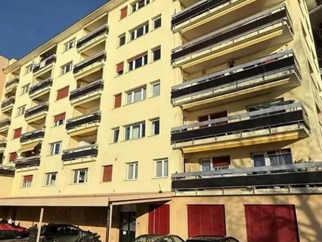 A Saisir ! Magnifique studio situé dans un quartier verdoyant !