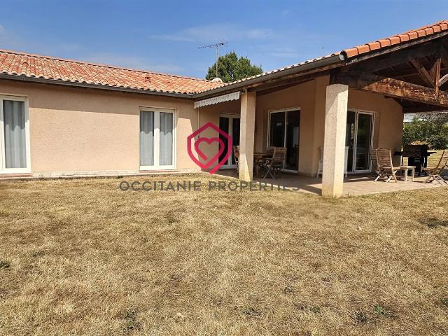 A saisir, maison de campagne de plain pied avec terrain 114m² Campagne sur Arize