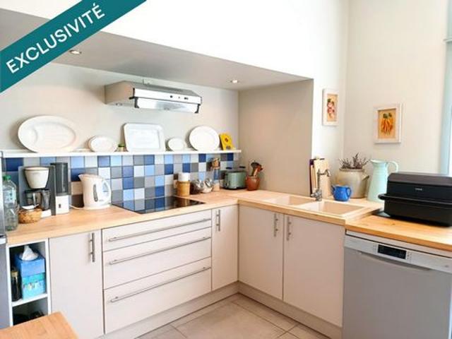 Au bord de rivière avec accès privative, maison en pierre entièrement rénovée