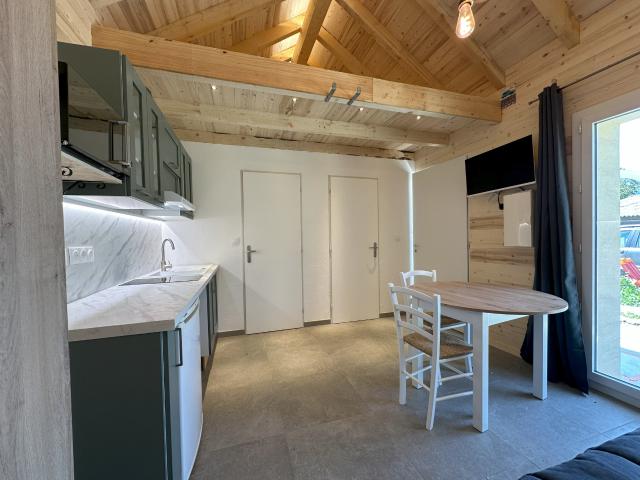 A SAISIR MAISONNETTE INDIVIDUELLE