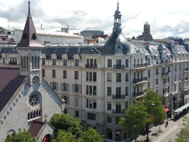 A saisir ! Spacieux logement au centre ville de Lausanne !