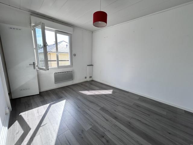 [À saisir Spécial Investisseur] Maison de ville LIMOGES louée avec très bonne rentabilité !