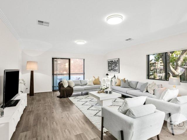 A Sanctuary For Luxury Living & Entertaining In a Prime Location