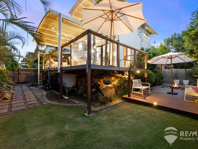 A Secluded Seaside Lifestyle Like No Other