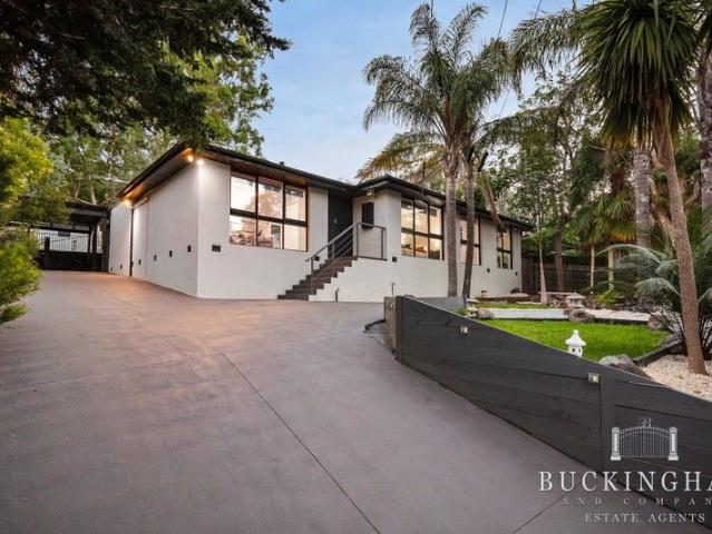 A Seamless Blend Of Modern Interiors And Tranquil Outdoor Living