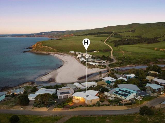 A seaside secret with room for generations and a view worth staying for