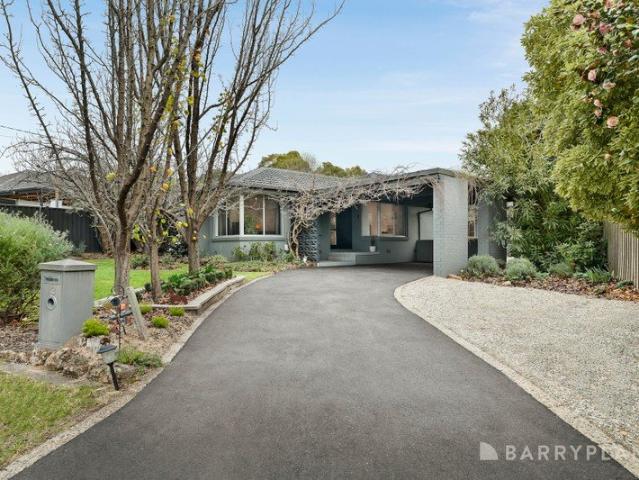 A Serene Family Haven Featuring Lush Gardens And A Private Self Contained Bungalow