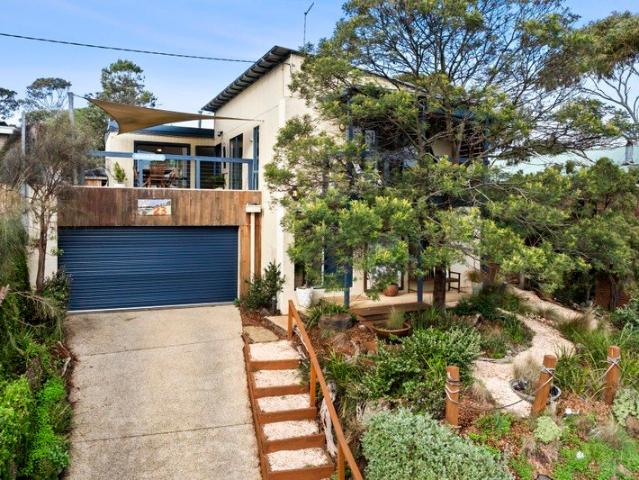 A Serene Retreat with Dual Accommodation