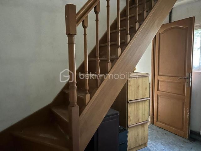 A seulement 60 500 € devenez propriétaire d'une maison avec un grand terrain