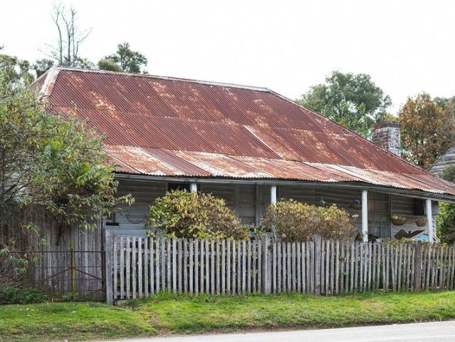 UNDER OFFER | A Seven Generation Berrima Landmark | A Rare Historic Holding with Dual Frontage