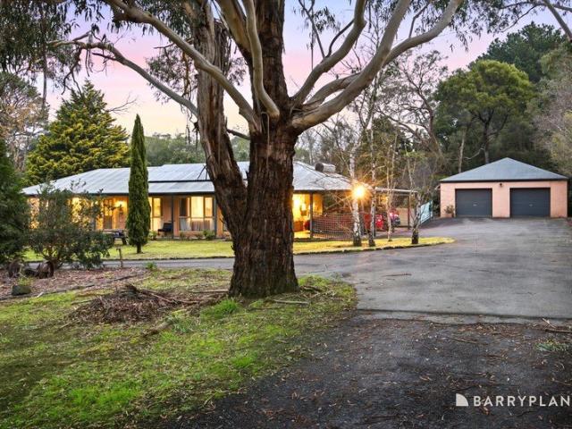 A SHED HUNTERS DREAM, PRIVATE & SECLUDED, 2.5 ACRES APPROX