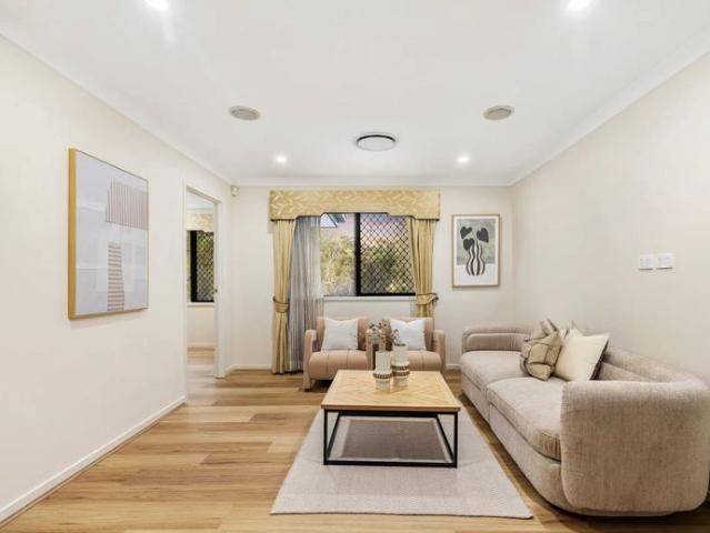 A Show Stopper A truely special home with lap pool and pets allowed!