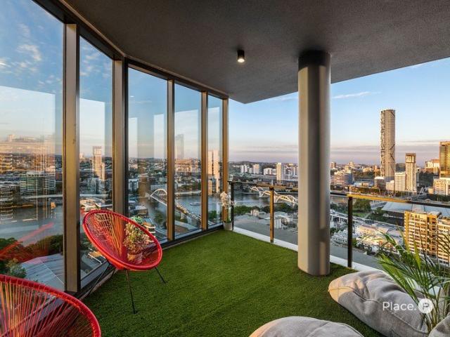 A Sky Home That Changes the Way You Live