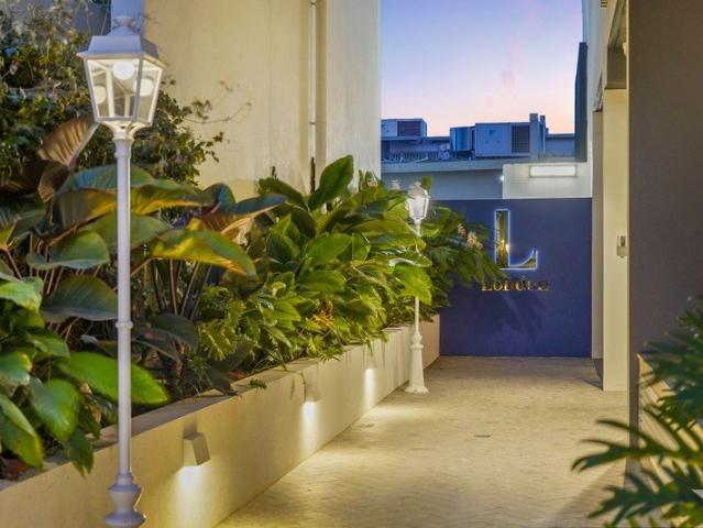 A Sky Home With the City as Its Backdrop