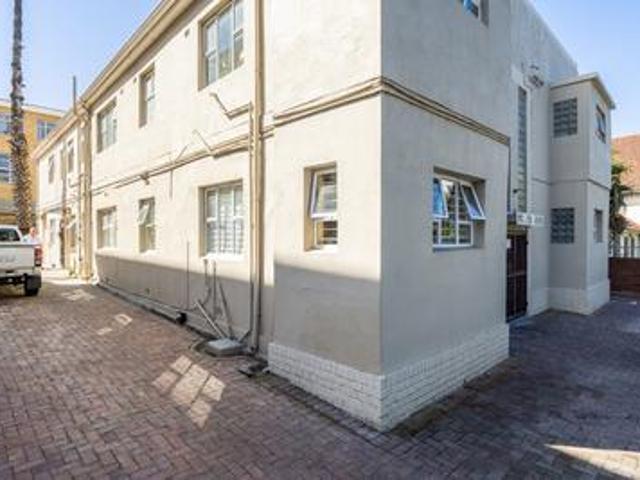 a smart investment studio flat near uct