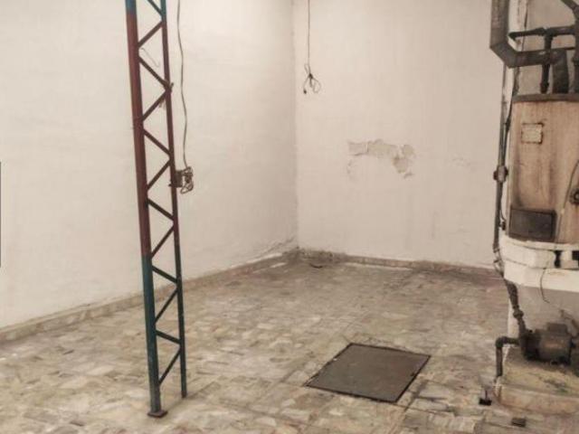A solo una calle de CD. Deportiva 165 mt
