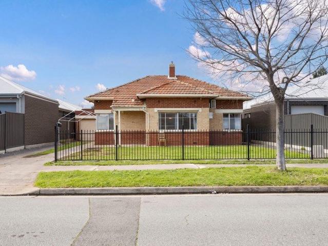 A Solid 1950s Start With 771m2 of Inner West Opportunity to develop