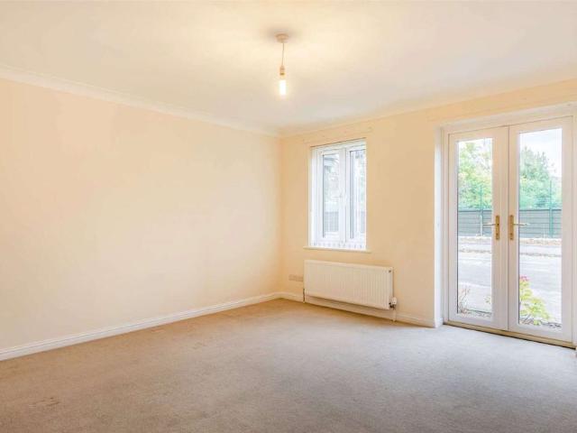 A spacious one bedroom apartment with parking, newly refurbished to a high standard. EPC Rating: C