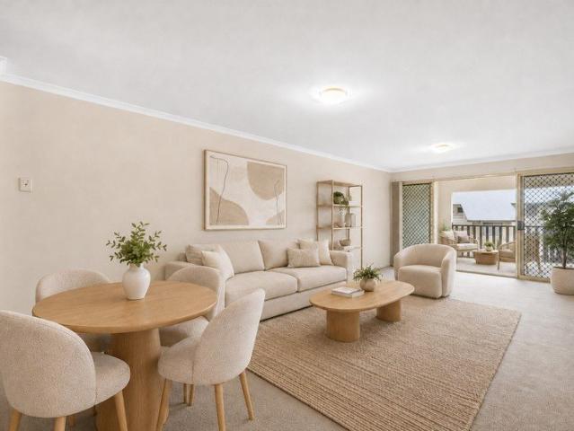 A Spacious Apartment with Exceptional Convenience