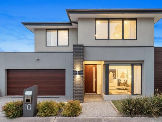 A Spacious Family Haven Designed for Modern Living
