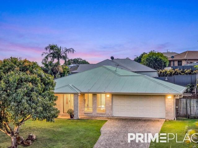 A Spacious Family Home on a Generous 600m² Allotment in Prime Location