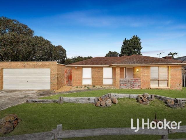 A Spacious Family Home on Approx 705m2 land with Outstanding Potential