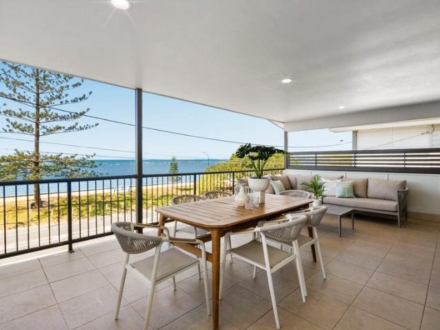 A Spacious Family Home in a Coveted Bayside Position