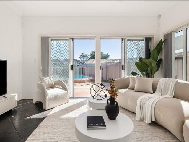 A Spacious Family Retreat Designed for Modern Living