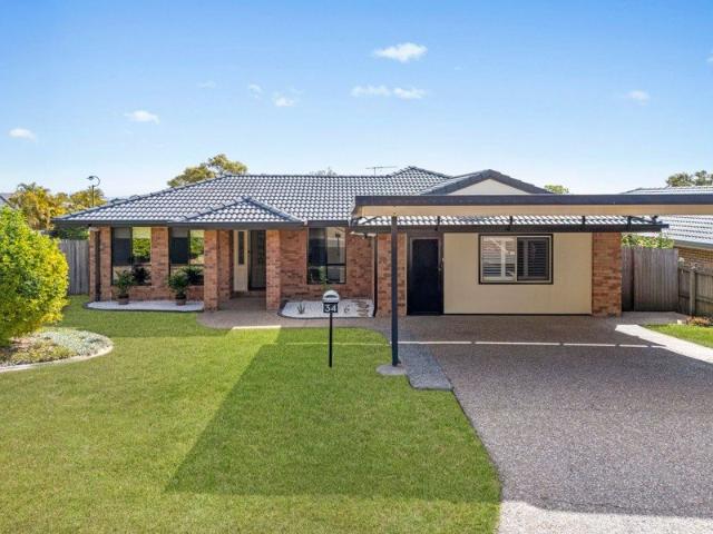 MULTIPLE LIVING AREAS SOUGHT AFTER STREET