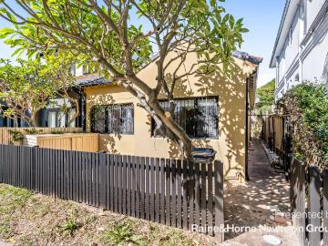 A Spacious Freestanding Home in a Prime Location