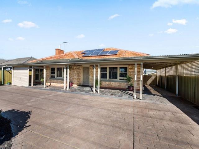 A Spacious Home with Separate Self Contained Living