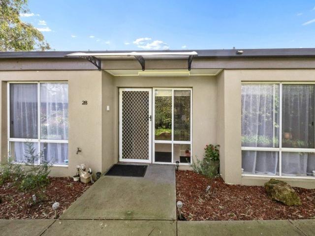 A spacious single level retreat with quiet convenience