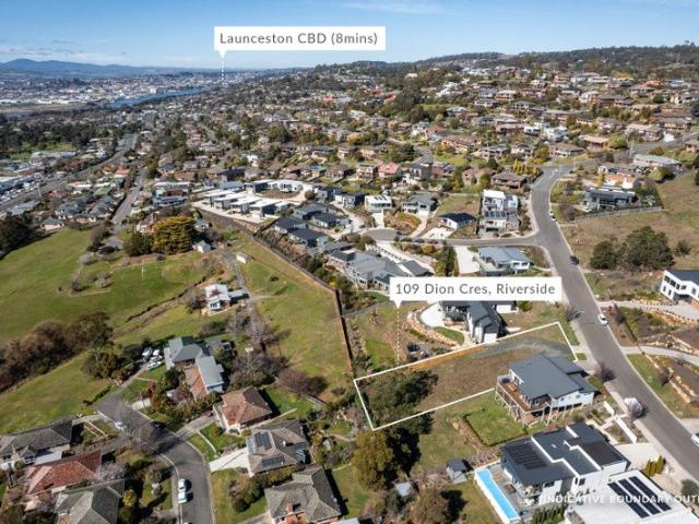 A Spacious Site with Development Approval for Two Units