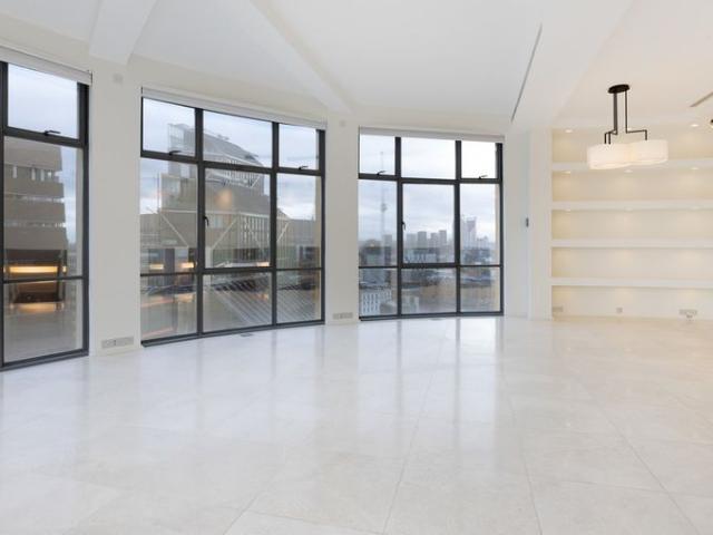 A spectacular and unique penthouse apartment within the landmark Bankside Lofts development by the Manhattan Loft Corporation