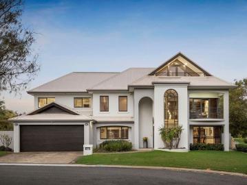 A SPECTACULAR SANCTUARY THAT BRINGS YOU TOGETHER