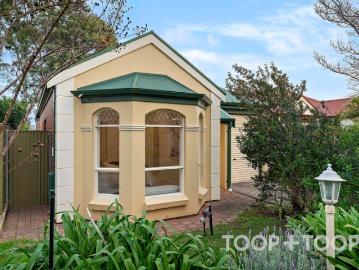 A Tucked Away Bay Window Villa with Timeless Appeal