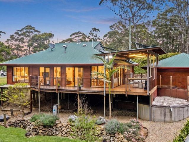 A Turn Key Hinterland Sanctuary Simply Move In & Enjoy