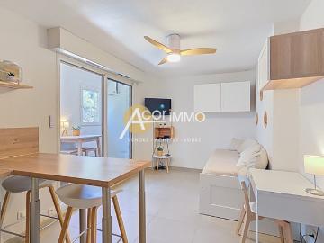 A TAMARIS, CHARMANT STUDIO MEUBLE DANS RESIDENCE STANDING