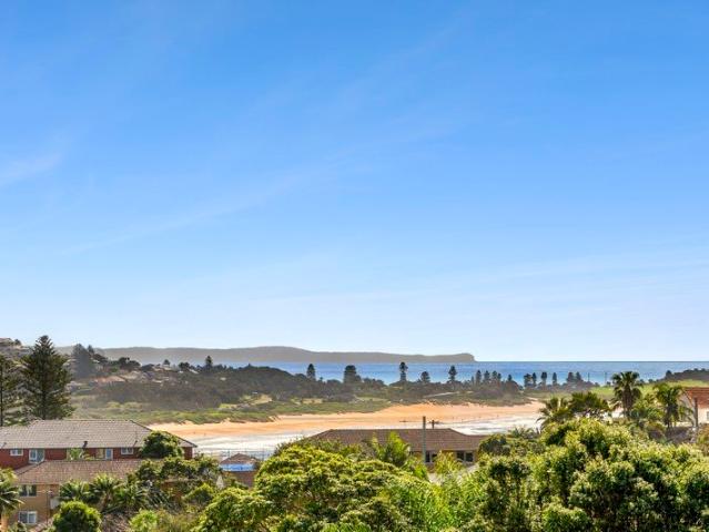 A Tightly Held Headland Opportunity with Endless Possibility