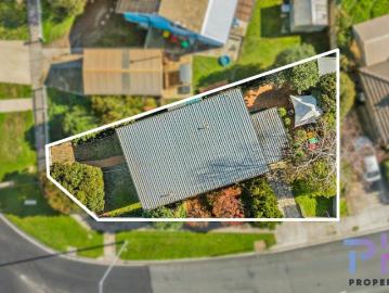 A TIDY TWO BEDROOM HOME ON ITS OWN TITLE