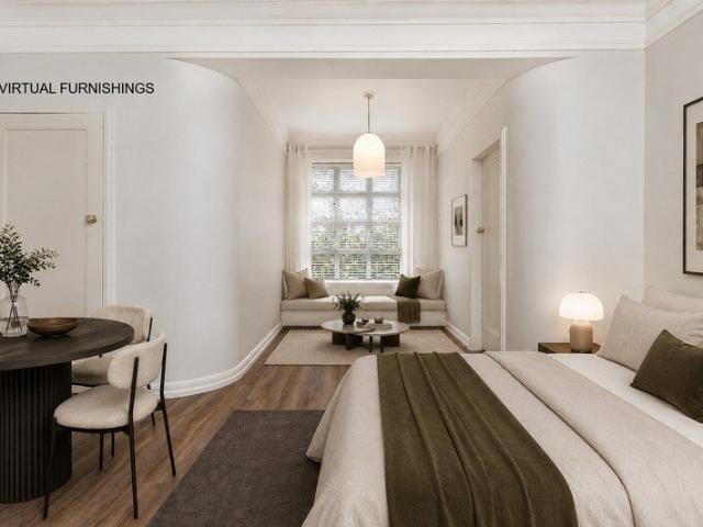 A Timeless Art Deco Studio in One of Potts Point's Most Sought After Settings