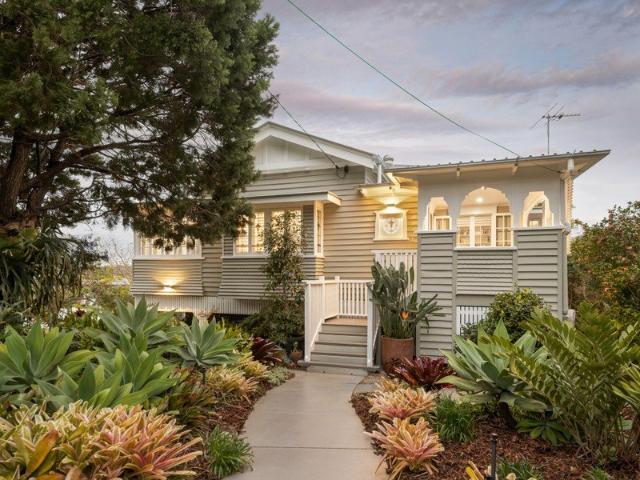 A Timeless Ashgrovian Residence