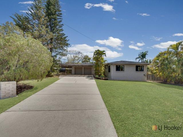 A Timeless Brick Classic with Room to Move