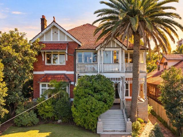 A Timeless c.1910 Estate of Scale, Heritage and Generational Significance